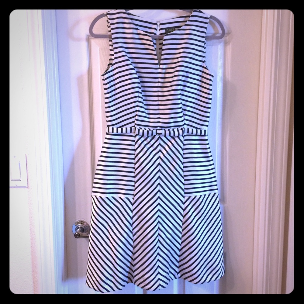 Taylor Stripe black and white dress
